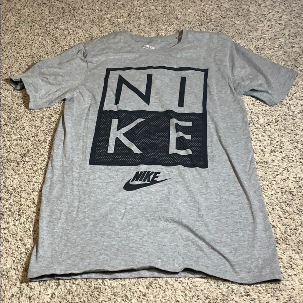 Nike T shirt